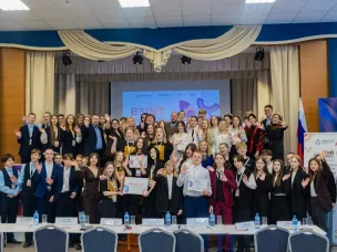 100 школьников и студентов приняли участие в муниципальном форуме «Взлет. Промышленный старт» в Семенове